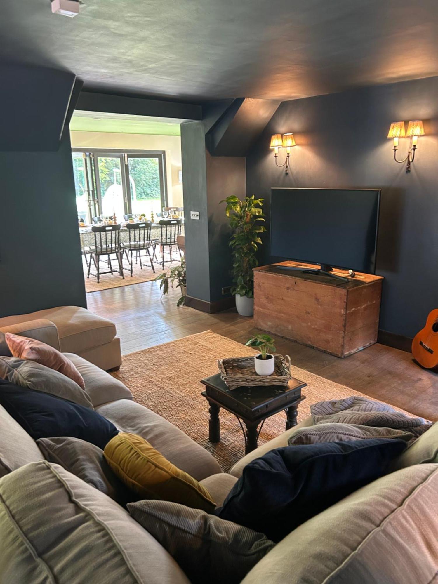 Chichester Retreat With Large Private Mature Garden Kültér fotó